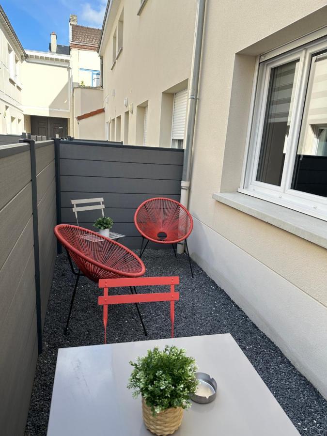 Le Sacre - Centre - Cour Privative - Parking Apartment Reims Bagian luar foto
