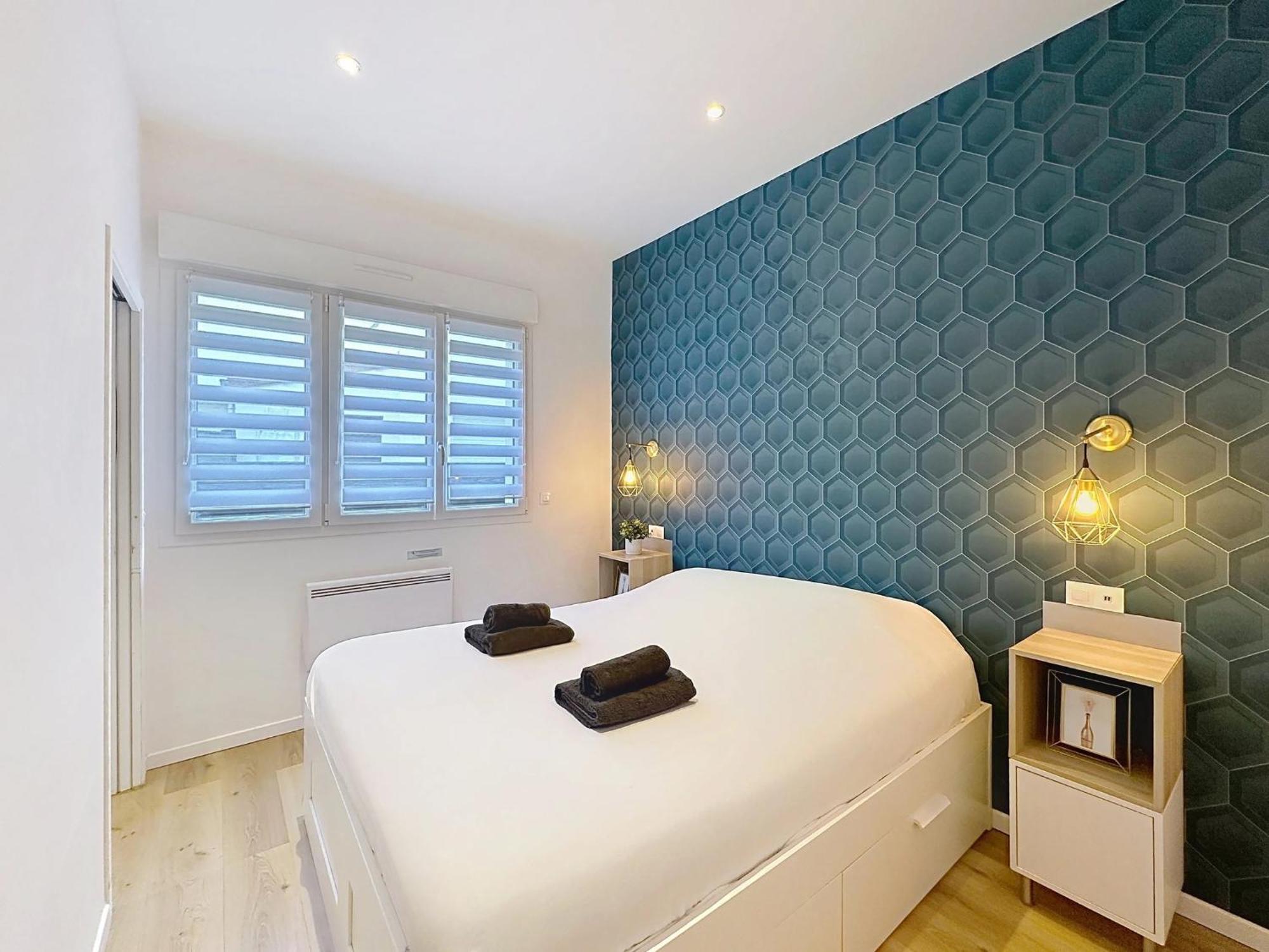 Le Sacre - Centre - Cour Privative - Parking Apartment Reims Bagian luar foto